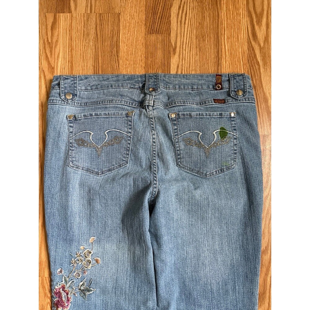 Embroidered jeans womans flair wide leg used belt buckles floral pastel flowers - Picture 5 of 9